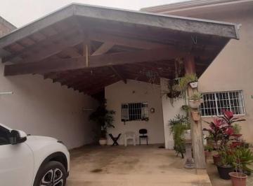 Casa · 243m² · 4 Quartos · 4 Vagas · Sobrado para venda em Parque Dos Pomares de 243.00m² com 4 Quartos, 2 Suites e 4 Garagens