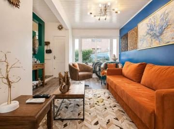 Casa · 75m² · 1 Vaga · CASA COM 2 SUÍTES À VENDA PERTO DO LAGO NEGRO