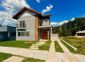 Casa · 166m² · 1 Vaga · CASA GEMINADA 3 DORMITORIOS