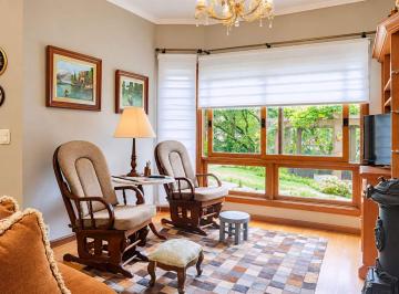 Apartamento · 46m² · 1 Vaga · APARTAMENTO À VENDA PERTO DA RUA COBERTA