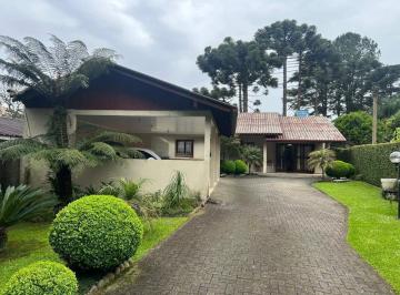 Casa · 229m² · 4 Vagas · CASA COM 3 DORMITÓRIOS PERTO DO CENTRO