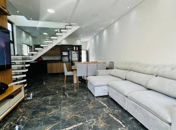 Casa de 3 quartos, Suzano · Casa para venda em Jardim Quaresmeira de 175.00m² com 3 Quartos, 1 Suite e 3 Garagens