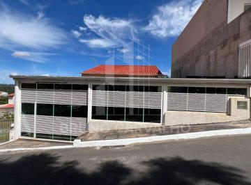 Casa de 4 quartos, Riacho Fundo · OPORTUNIDADE EXCELENTE CASA COM 4 SUÍTES ESPAÇO AMPLO CHURRASQUEIRA NASCENTE GARAGEM PARA 6 CARROS!!