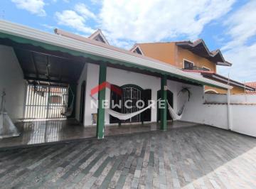 Casa · 257m² · 4 Quartos · 5 Vagas · Sobrado em Rua Centenário - Jardim Icaraiba - Peruíbe/SP