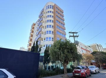 Apartamento · 157m² · 2 Quartos · 2 Vagas · Excelente apartamento amplo