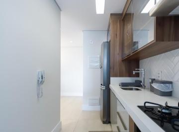0f463d4f-1311-476d-a51a-2eacf6d310e1 · Confortável apartamento para venda em Vila Anastácio com 2 quartos, sendo 1 suíte, 77m²