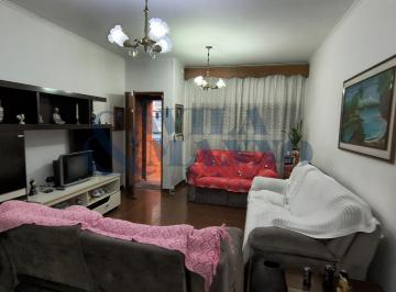 sala · Casa à venda na Mooca, São Paulo-SP: 3 quartos, 3 suítes, 1 sala, 3 vagas, 220m² de área!
