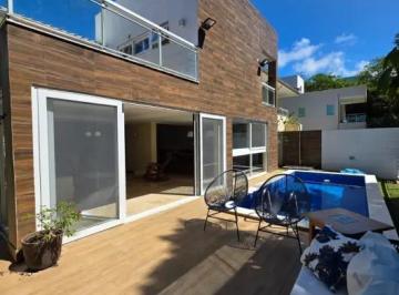 Casa en Venda de 4 quartos Recanto do Salto · Casa de 320 m² com 4 quartos à venda em Recanto do Salto ideal para sua família