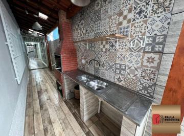 0k7l1kq2otywzmzhodllndq4_md · Casa 2 dorms com piscina e churrasqueira à carvão