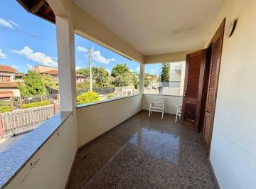 Casa de 4 quartos, Brasília · OPORTUNIDADE! 4 Stes sendo 3 no Térreo, Compacta/Funcional/Cozinha Grande