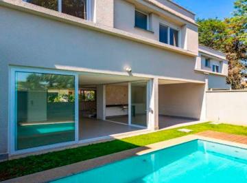 Casa de 4 quartos, São Paulo · Casa a venda 420m² com 4 quartos - 4 vagas - piscina em Jardim dos Estados - São Paulo - SP