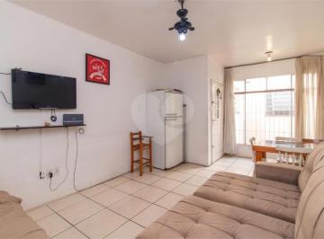 Apartamento · 84m² · 3 Quartos · Apartamento com 3 quartos à venda em Cristal - RS