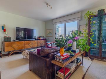 Apartamento · 246m² · 3 Quartos · 4 Vagas · Apartamento à Venda Rua Costa Carvalho, Pinheiros/SP