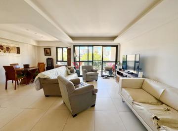 Apartamento · 151m² · 4 Quartos · 3 Vagas · Apartamento à venda em Botafogo, 151m², 4 suítes, 3 vagas