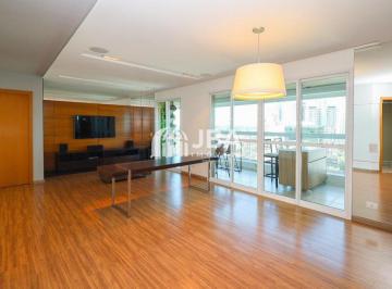 01 · Apartamento à venda - no Campo Comprido