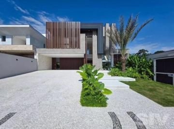 Casa · 547m² · 6 Quartos · Casa à venda - em Riviera
