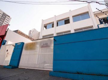 Comercial · 682m² · Galpão na Avenida Imperatriz Leopoldina, N. 1707 • 682 m²