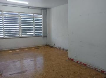 Comercial · 140m² · Sala comercial na Rua Monte Serrat, N. 722 - Sala 1 • 140 m²