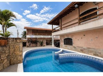 Casa · 487m² · 5 Quartos · 6 Vagas · Casa Pé na areia a 100m do mar, piscina, espaço gourmet, 4 suítes, sala de banho e amplo espaço para