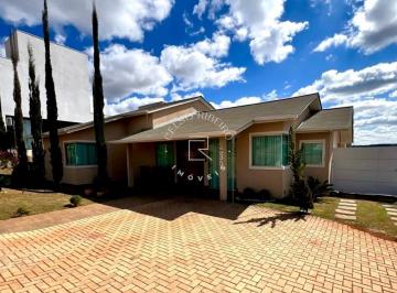 Casa · 328m² · 3 Quartos · 4 Vagas · Casa à venda - em Gran Royalle