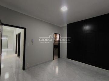Foto 01 · Imperdível: Área comercial de 330m² à venda no Centro de São José do Rio Preto-SP! São 8 salas e um