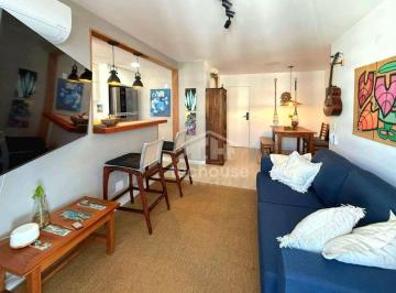 600eca770acab15f0c4b03661bcc2d7bf9e7d7cd · Apartamento reformado à venda na Barra da Tijuca - Reserva: 70 m², 2 Quartos, 1 Suíte, Andar Alto co
