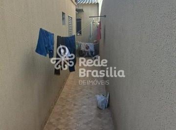 Casa · 110m² · 3 Quartos · QR 02 | 03 casas independentes no mesmo lote | excelente oportunidade para morar ou investir | Cand
