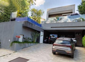 Casa de 3 quartos, Cotia · CASA DE ALTO PADRÃO NA GRANJA VIANA | PORTEIRA FECHADA | ARQUITETURA ASSINADA