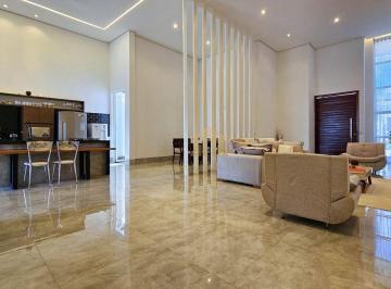 52b82a419e626197317d2ee0cbbde216afb62b25 · CASA ARNIQUEIRAS 3 QUARTOS PISCINA SAUNA ÁREA GOURMET ESCRITURA PÚBLICA