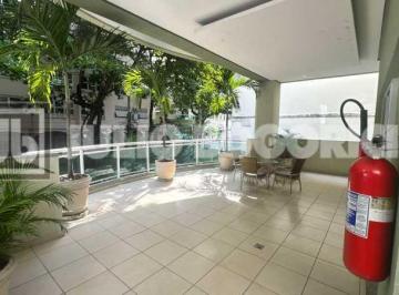 Apartamento · 83m² · 2 Quartos · 1 Vaga · Botafogo- 83 m- 2 quartos,suíte com varanda- vaga-armários planejados- condomini