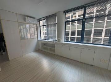 WhatsApp Image 2026-06-08 at 10.24 · Sala Comercial com 42,30 m2 no Centro