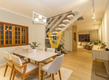 Casa · 185m² · 3 Quartos · 4 Vagas · Sobrado para venda em Santa Teresinha com 3 quartos, sendo 3 suítes, 185m²