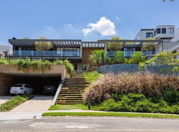imagem · Casa à venda em Indaiatuba, Altos da Bela Vista, com 5 suítes, com 1000 m², Jard