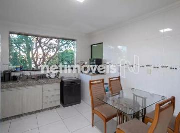 Apartamento · 173m² · 4 Quartos · 2 Vagas · Cobertura reformada no Paquetá
