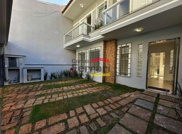 Casa · 142m² · 3 Quartos · 2 Vagas · Sobrado para venda em Santana - 03 suítes e 02 vagas