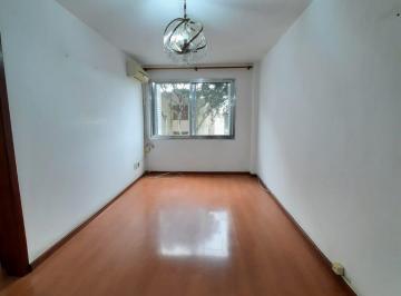 Apartamento · 70m² · 2 Quartos · 1 Vaga · Apartamento de 2 Dormitórios para Vender no Centro Histórico
