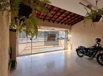 Casa · 204m² · 3 Quartos · 2 Vagas · Casa à venda em Indaiatuba, Parque Barnabé, com 3 quartos, com 204 m²