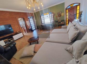 Casa · 400m² · 3 Quartos · 3 Vagas · Casa de campo com piscina e área gourmet à Venda em Elias Fausto – 1.000 m² - Indaiatuba