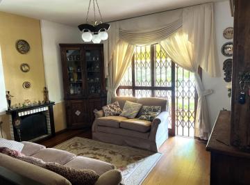 Casa · 194m² · 3 Quartos · 2 Vagas - Berté Imóveis 2 · Sobrado no bairro Espírito Santo de 3 dormitórios 2 vagas e piscina