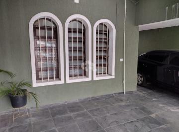 Casa · 140m² · 5 Quartos · 3 Vagas · Sobrado na Vila Medeiros com 3 dormitórios e 3 vagas de garagem.