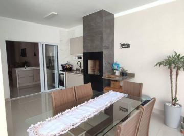Casa · 130m² · 3 Quartos · Casa à venda em Americana, Parque Nova Carioba, com 3 quartos, com 130 m²