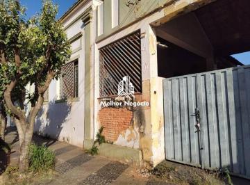 Casa · 220m² · 1 Quarto · Casa à venda em Santa Bárbara D'Oeste, Centro, com 1 quarto, com 220 m²