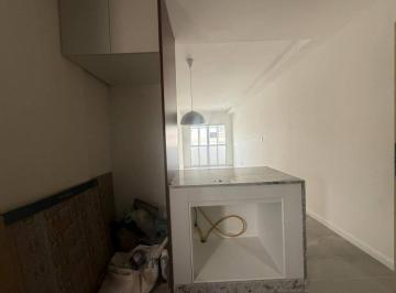 Apartamento · 61m² · 2 Quartos · Apartamento à venda em Campinas, Cambuí, com 2 quartos, com 61 m²