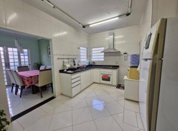 Casa · 120m² · 2 Quartos · Casa à venda em Campinas, Jardim Nova Europa, com 2 quartos, com 120 m²
