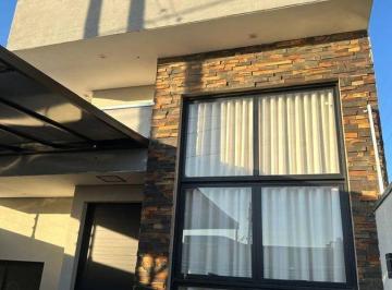 Casa · 104m² · 3 Quartos · Casa à venda em Hortolândia, Jardim São Sebastião, com 3 quartos, com 104 m²
