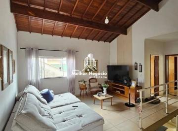 Casa · 185m² · 4 Quartos · Casa à venda em Santa Bárbara D'Oeste, Centro, com 4 quartos, com 185 m²
