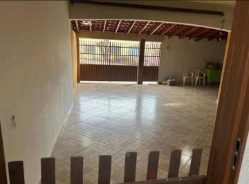 Casa · 230m² · 3 Quartos · 4 Vagas · Casa à venda em Santa Bárbara D'Oeste, Jardim Laudissi, com 3 quartos, com 230 m²