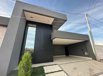 d116bc0d4c2536a9164d9f2d4d5a0249069dc853 · CASA RUA 4C VICENTE PIRES 3 QUARTOS PÉ DIREITO DUPLO LAZER COMPLETO CLOSET MODERNA