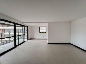Apartamento de 3 quartos, Curitiba · Apartamento no Auth - com 3 quartos, 1 suíte, 2 vagas de garagem - Amplo espaço - Pronto para morar