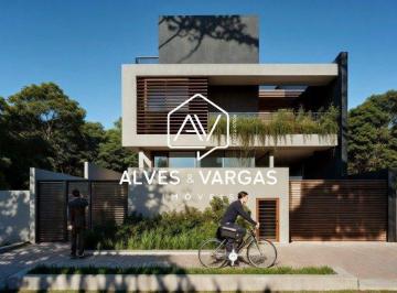 Casa · 280m² · 3 Quartos · Casa à venda - em Ahú